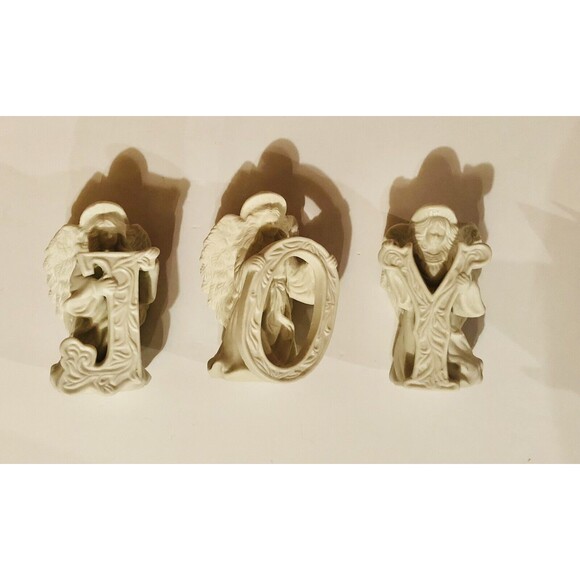 TREASURY OF HOLIDAY GIFTS SET OF 3 PORCELAIN CANDLE HOLDERS WHITE MATTE - Picture 5 of 12